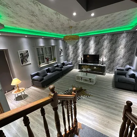 Dom wakacyjny Traumhaftes Inkl Whirlpool Und Sauna *