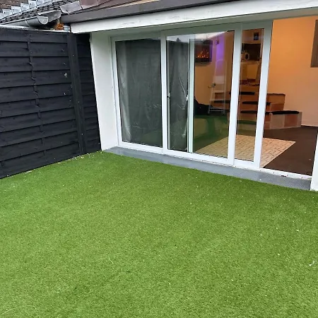 Traumhaftes Inkl Whirlpool Und Sauna