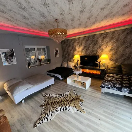 Traumhaftes Inkl Whirlpool Und Sauna Dom wakacyjny Viersen