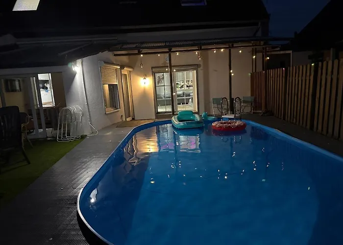 Σπίτι διακοπών Traumhaftes Inkl Whirlpool Und Sauna